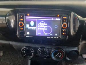 Toyota Hilux 2.0 VvtiP/U Single Cab - Image 12