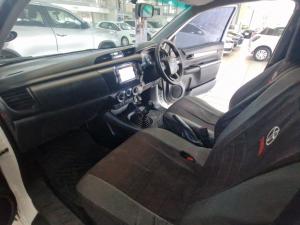 Toyota Hilux 2.0 VvtiP/U Single Cab - Image 7