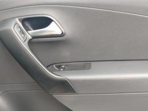Volkswagen Polo Vivo 1.4 Trendline - Image 11
