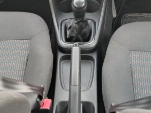 Volkswagen Polo Vivo 1.4 Trendline - Image 13
