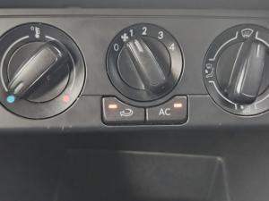 Volkswagen Polo Vivo 1.4 Trendline - Image 15