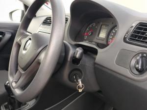 Volkswagen Polo Vivo 1.4 Trendline - Image 9