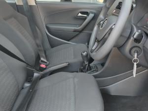 Volkswagen Polo Vivo 1.4 Trendline - Image 10