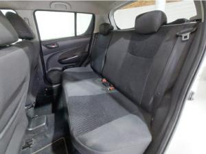 Suzuki Swift hatch 1.2 GL - Image 7