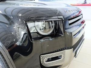Land Rover Defender 110 D300 X-Dynamic HSE - Image 14
