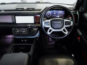 Land Rover Defender 110 D300 X-Dynamic HSE - Image 17