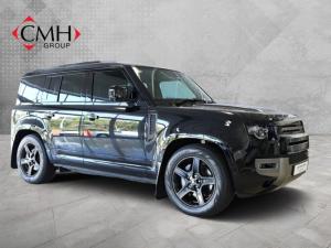 Land Rover Defender 110 D300 X-Dynamic HSE - Image 1