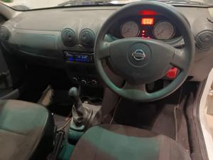 Nissan NP200 1.6i - Image 6