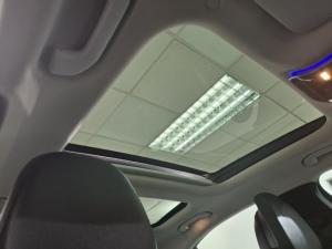 Mercedes-Benz C-Class C220d Avantgarde - Image 16