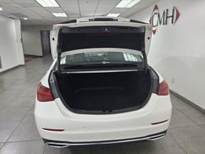 Mercedes-Benz C-Class C220d Avantgarde - Image 5