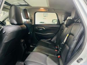 Suzuki Grand Vitara 1.5 Hybrid GLX AllGrip - Image 11