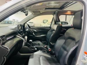 Suzuki Grand Vitara 1.5 Hybrid GLX AllGrip - Image 9