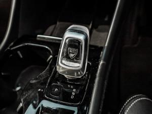 Volvo XC40 T5 AWD Inscription - Image 17