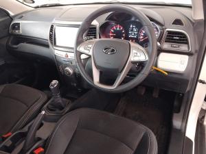 Mahindra XUV300 1.2T W6 - Image 6