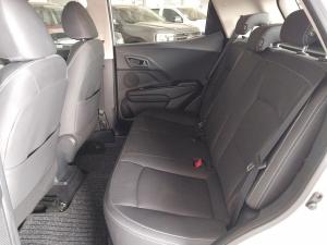 Mahindra XUV300 1.2T W6 - Image 9