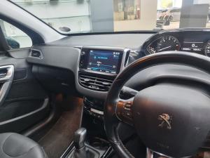 Peugeot 2008 1.2T Allure - Image 11