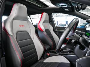 Volkswagen Golf GTI - Image 14