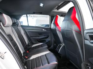Volkswagen Golf GTI - Image 17