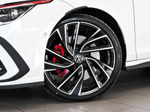 Volkswagen Golf GTI - Image 2