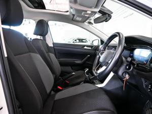 Volkswagen Polo hatch 1.0TSI Life manual - Image 11