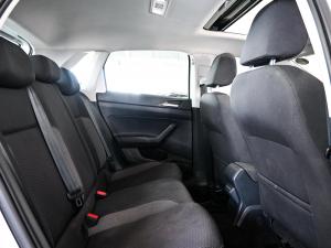 Volkswagen Polo hatch 1.0TSI Life manual - Image 12