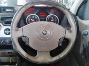 Renault Megane II 2.0 Privilege - Image 9