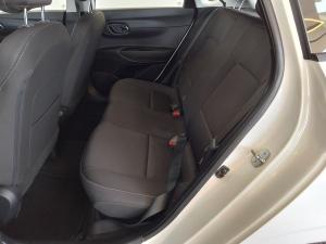 Hyundai i20 1.4 Motion auto - Image 11