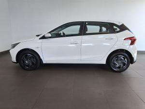 Hyundai i20 1.4 Motion auto - Image 5