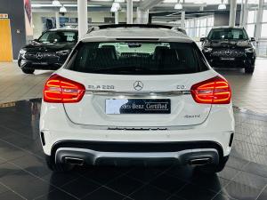 Mercedes-Benz GLA GLA220d 4Matic Style - Image 12