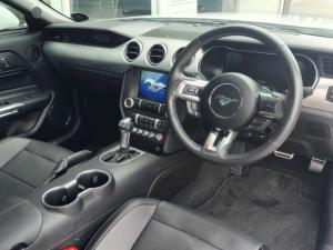 Ford Mustang 5.0 GT fastback - Image 6