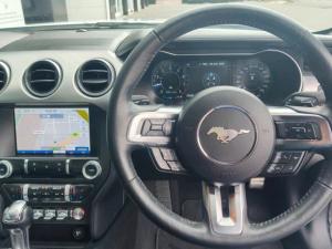 Ford Mustang 5.0 GT fastback - Image 9