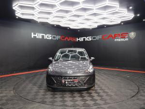 Hyundai Grand i10 1.2 Premium hatch - Image 2