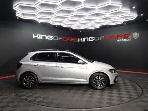 Volkswagen Polo hatch 1.0TSI Life auto - Image 3