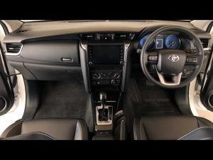 Toyota Fortuner 2.4GD-6 4x4 - Image 6