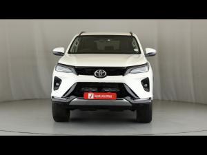 Toyota Fortuner 2.4GD-6 4x4 - Image 4