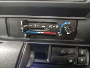 Toyota Land Cruiser 79 2.8GD-6 single cab auto - Image 11