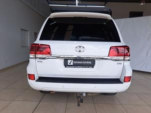Toyota Land Cruiser 200 4.5D-4D V8 VX - Image 5