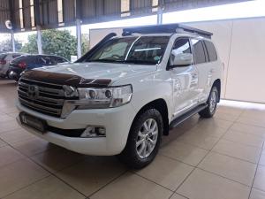 Toyota Land Cruiser 200 4.5D-4D V8 VX - Image 11
