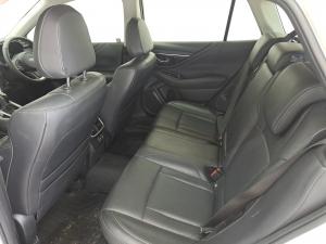 Subaru Outback 2.4T XT - Image 8