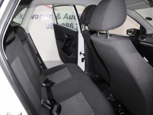 Volkswagen Polo Vivo 1.4 Life - Image 16