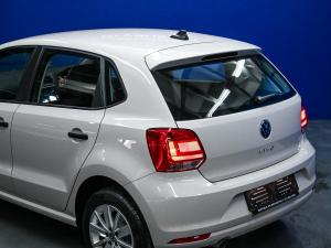 Volkswagen Polo Vivo hatch 1.4 Trendline - Image 17