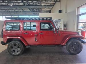 Jeep Wrangler Unlimited 3.6L Polar Edition - Image 3