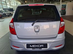 Hyundai i10 1.1 Motion - Image 3