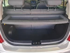 Hyundai i10 1.1 Motion - Image 9