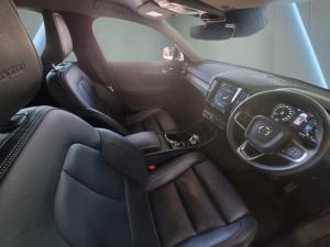Volvo XC40 D4 AWD Inscription - Image 11