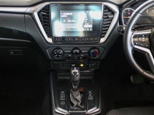Isuzu D-Max 1.9TD double cab LS 4x4 auto - Image 13