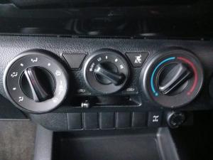 Toyota Hilux 2.4GD-6 Xtra cab SRX - Image 17