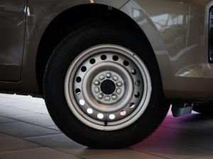 Toyota Rumion 1.5 S - Image 2