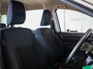 Toyota Rumion 1.5 S - Image 8