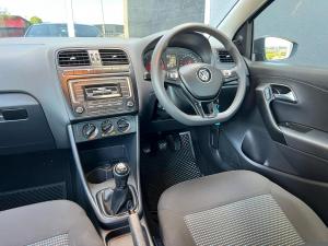 Volkswagen Polo Vivo hatch 1.4 Comfortline - Image 10